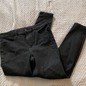 American eagle jeans black size 6 short